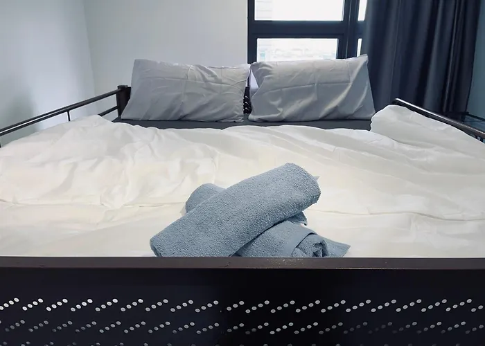 Neu Suites 007- 2 Bedrooms Klcc