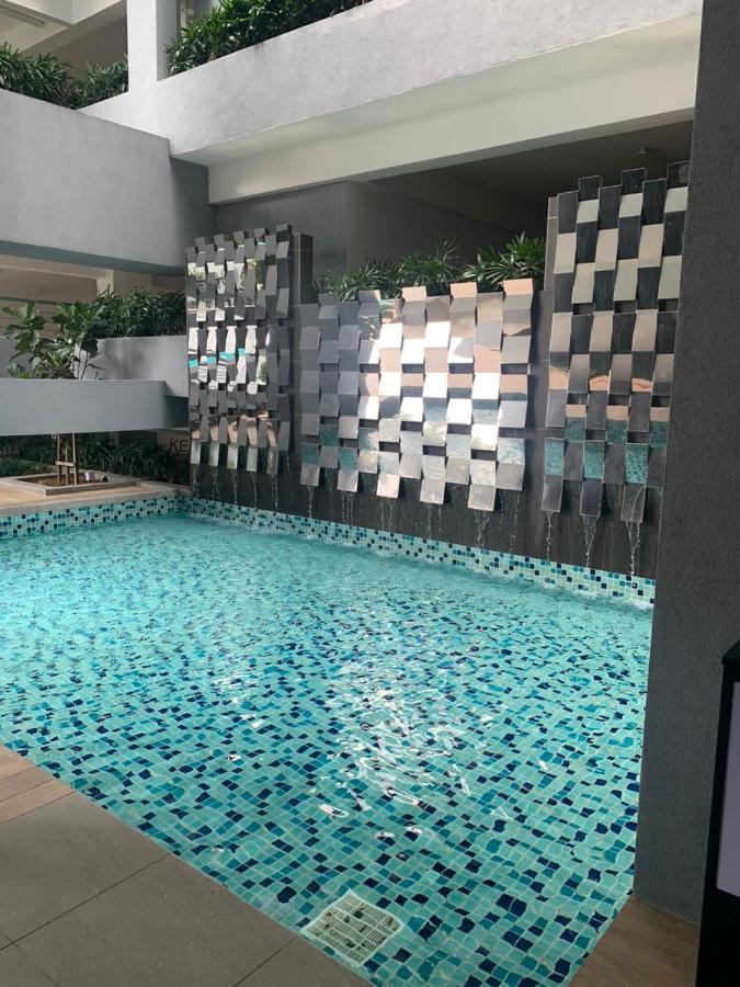 Neu 007- 2 Bedrooms Klcc * Kuala Lumpur