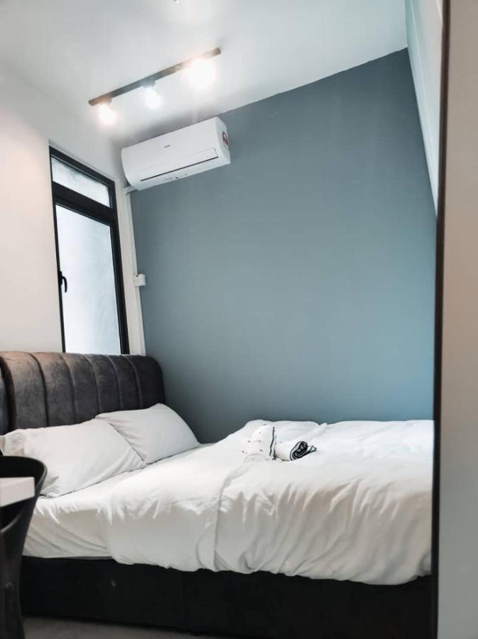 Neu 007- 2 Bedrooms Klcc Pangsapuri Kuala Lumpur