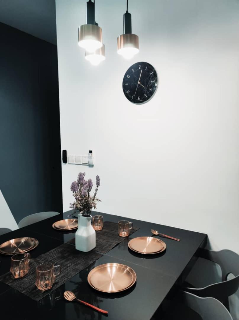 Neu 007- 2 Bedrooms Klcc *